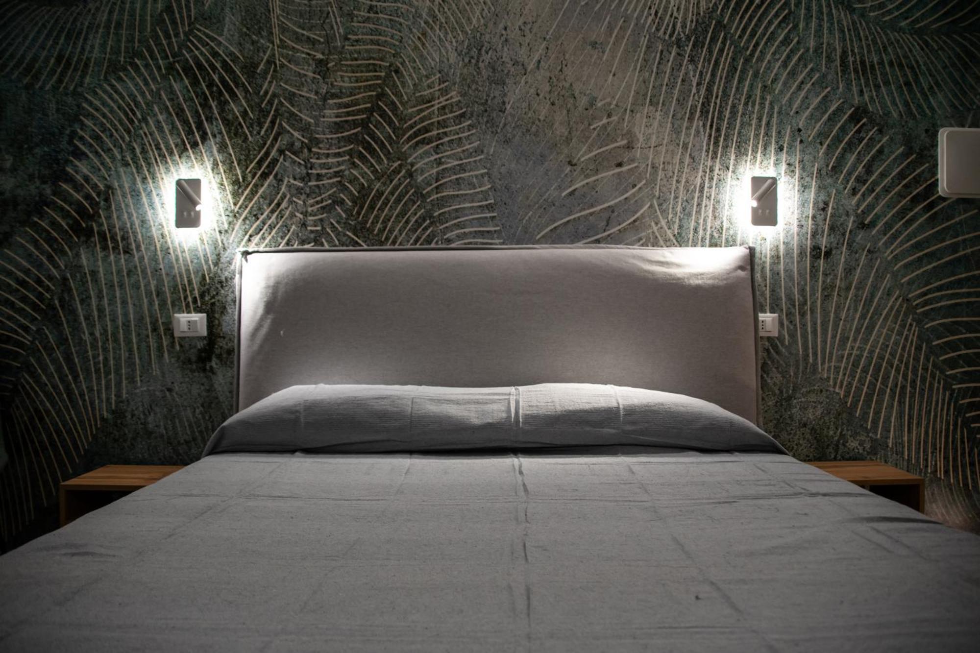 Politeama Crystal Rooms ปาแลร์โม ภายนอก รูปภาพ